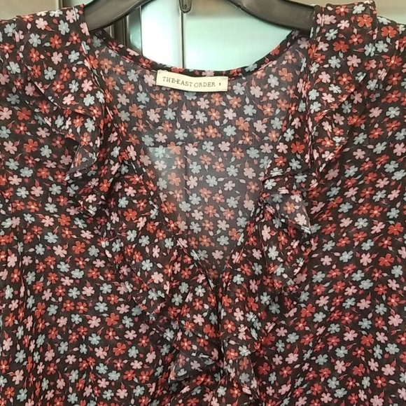 💕THE EAST ORDER💕 Cece Top ~ Night Poppy Floral - Picture 11 of 13